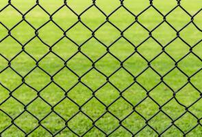 Picture of a chain link fence in Puyallup 